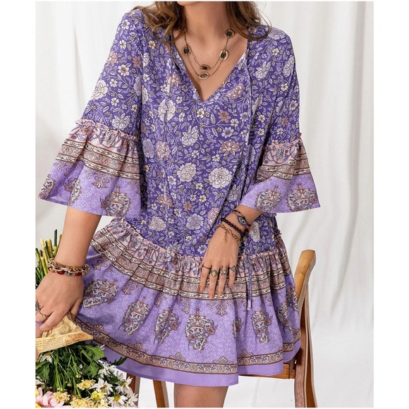 Dresses & Skirts - Plus Floral Print Ruffle Sleeve Dress